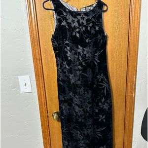 Long black, sleeveless sheath dress